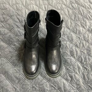 NWOT Mia Women’s Seth Lug Sole Combat boot